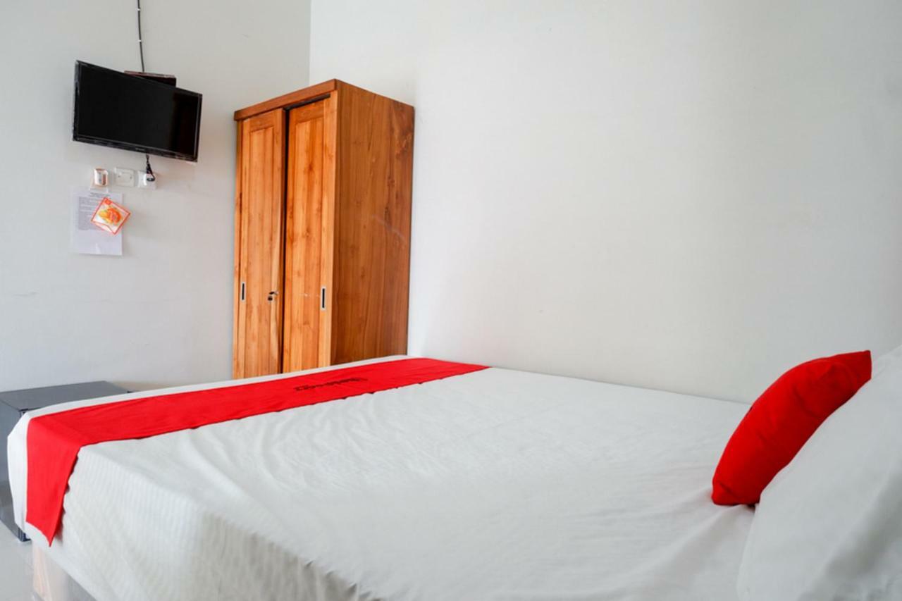 เรดดอร์ซ พลัส ชาเรียะห์ ใกล้สเตซิอุน เตกาล 2 Hotel เตกัล ภายนอก รูปภาพ